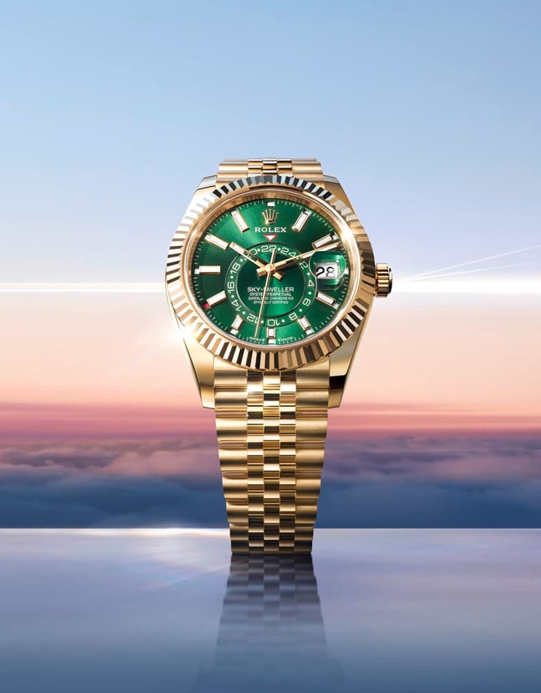 Rolex Sky-Dweller Oyster, yellow gold